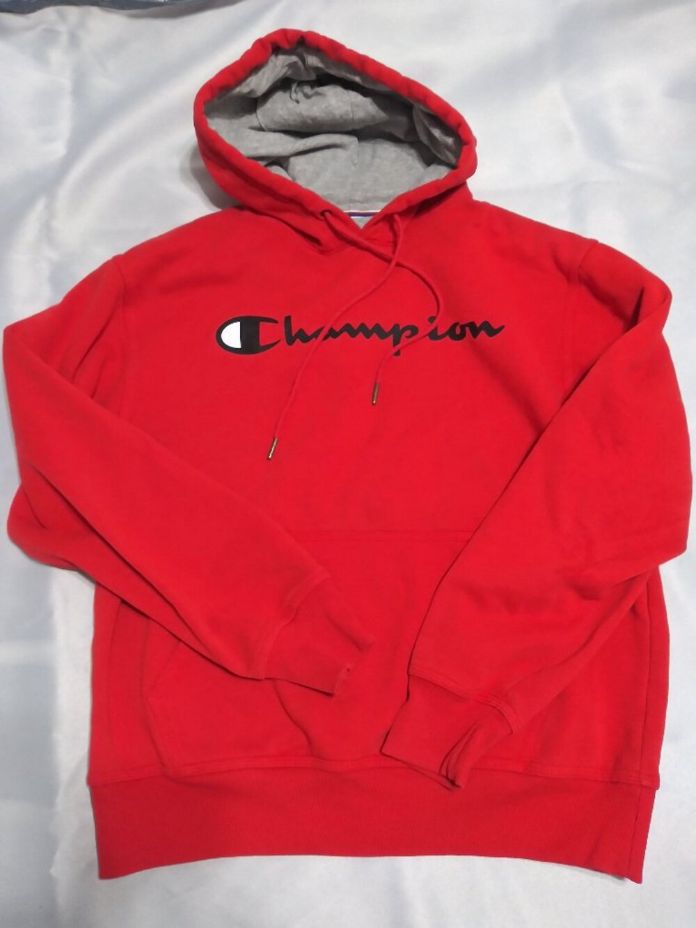 Champion Men’s Red Powerblend Pullover Hoodie with Script Logo Size M